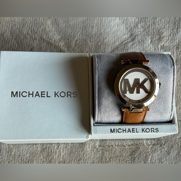 MICHAEL KORS Gold-Tone Logo Tan Leather Watch - Picture 8 of 8